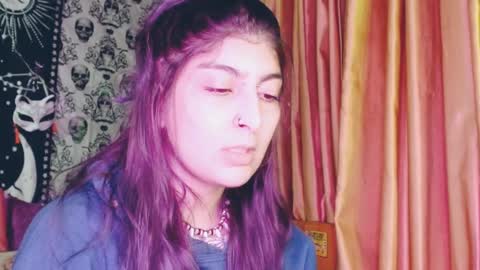 Snapshot of dak_7 chatting on February 4, 2025, 12:51 am -- -- help me reach 100 hands up online show from February 4, 2025, 12:51 am