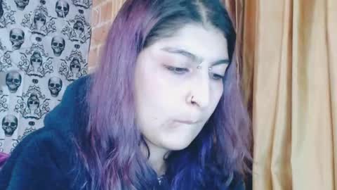 Snapshot of dak_7 chatting on February 19, 2025, 2:55 am -- -- help me reach 100 hands up online show from February 19, 2025, 2:55 am