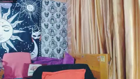 Snapshot of dak_7 chatting on March 6, 2025, 11:20 pm -- -- help me reach 100 hands up online show from March 6, 2025, 11:20 pm