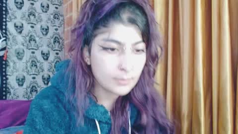 Snapshot of dak_7 chatting on March 8, 2025, 5:17 am -- -- help me reach 100 hands up online show from March 8, 2025, 5:17 am