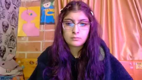 Snapshot of dak_7 chatting on September 16, 2025, 2:23 am -- -- help me reach 100 hands up online show from September 16, 2025, 2:23 am