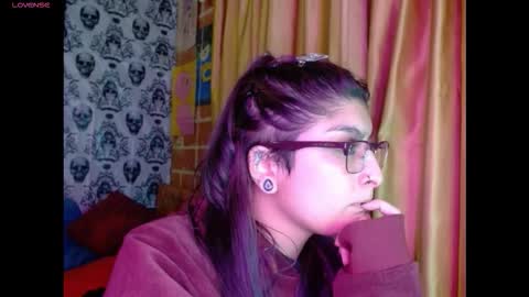 Snapshot of dak_7 chatting on November 26, 2025, 3:07 am -- -- help me reach 100 hands up online show from November 26, 2025, 3:07 am