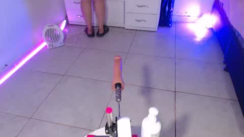 Snapshot of dakkotta_curvy chatting on July 6, 2026, 6:10 am VALENTINA online show from July 6, 2026, 6:10 am