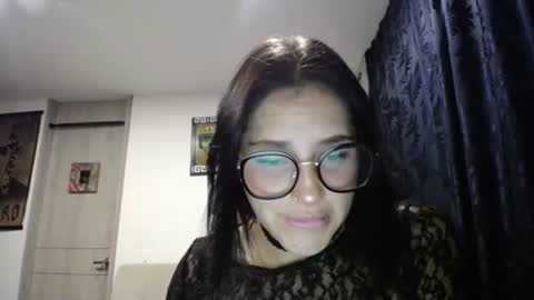 IG  dakotasofiaa online show from February 5, 2025, 5:09 am