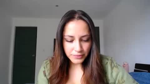 IG  dakotasofiaa online show from April 21, 2026, 5:06 pm