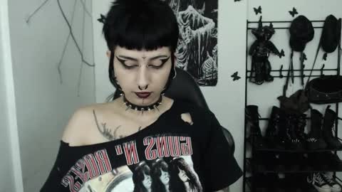 Snapshot of dakota_krall_ chatting on September 11, 2025, 4:12 am dakota online show from September 11, 2025, 4:12 am