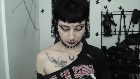 Snapshot of dakota_krall_ chatting on October 2, 2025, 3:13 am dakota online show from October 2, 2025, 3:13 am