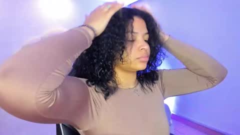 Snapshot of dakota_mars chatting on October 3, 2025, 12:02 pm dakota_mars online show from October 3, 2025, 12:02 pm