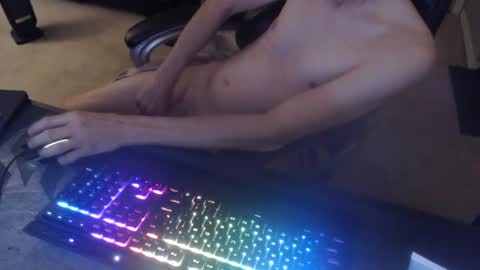 Snapshot of dakota_reilly chatting on January 10, 2025, 6:42 am Dakota online show from January 10, 2025, 6:42 am