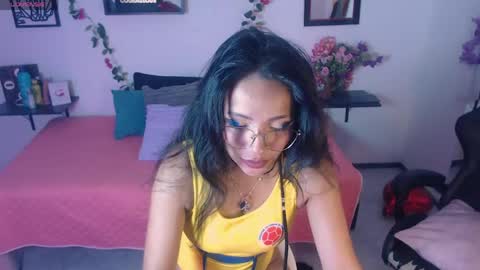 Snapshot of dakota_ro chatting on June 3, 2026, 9:20 pm Caroliina online show from June 3, 2026, 9:20 pm
