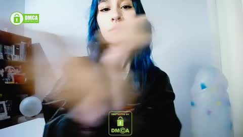 Snapshot of dakota_senju chatting on March 10, 2025, 11:49 pm Maca online show from March 10, 2025, 11:49 pm