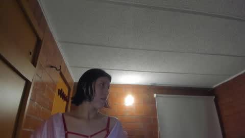 Snapshot of dakotaa_aa chatting on December 24, 2024, 10:39 pm The girl of your dreams o online show from December 24, 2024, 10:39 pm