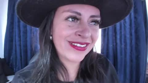 Snapshot of dakotaagray chatting on June 19, 2026, 12:53 pm Dakotaagray online show from June 19, 2026, 12:53 pm