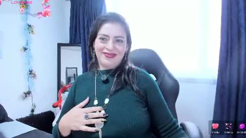 Snapshot of dakotaagray chatting on July 26, 2026, 12:34 pm Dakotaagray online show from July 26, 2026, 12:34 pm