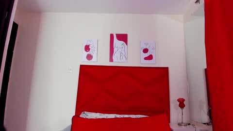 dakotaholand online show from November 19, 2025, 10:10 pm