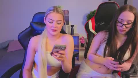 Snapshot of dakotajoan69 chatting on April 7, 2026, 2:17 pm JoannaDakota online show from April 7, 2026, 2:17 pm