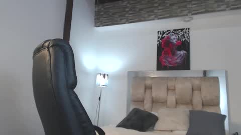 Snapshot of dakotarobbins_ chatting on December 21, 2024, 2:15 pm dakotarobbins_ online show from December 21, 2024, 2:15 pm