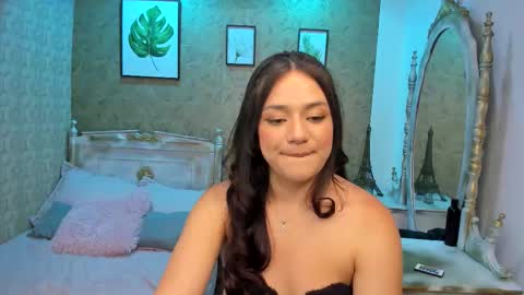 dali_collin online show from September 25, 2025, 5:05 pm