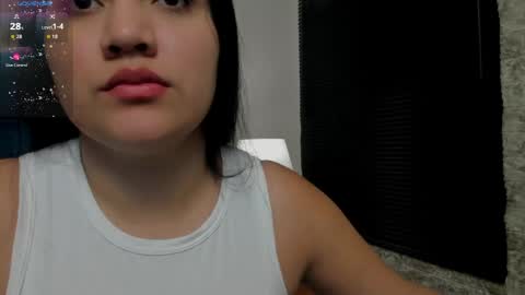Snapshot of dalia_alissa chatting on May 4, 2026, 12:12 pm Violeta online show from May 4, 2026, 12:12 pm
