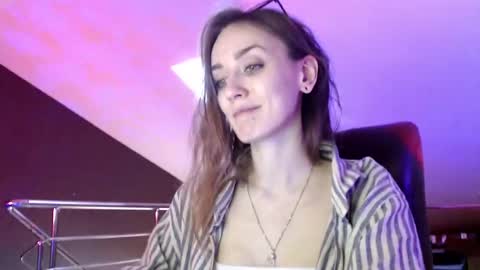 Dalia  online show from February 3, 2025, 9:30 am