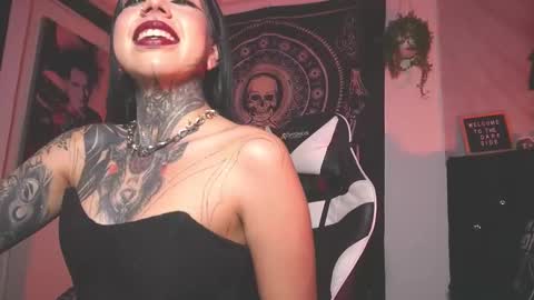 dalia_vorhees online show from December 20, 2025, 1:02 am