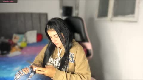 Dalia April online show from July 1, 2026, 3:41 am