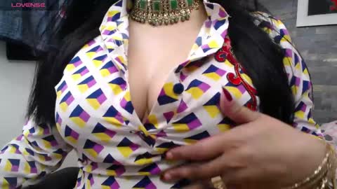 dalia dubey online show from April 23, 2026, 12:29 pm