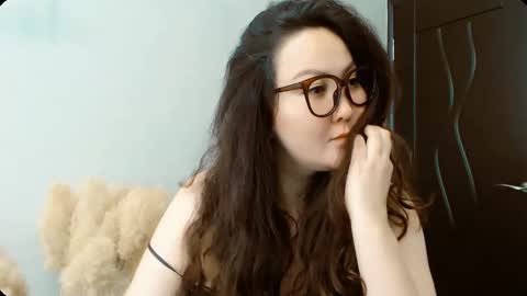 Dali online show from September 17, 2025, 6:48 am