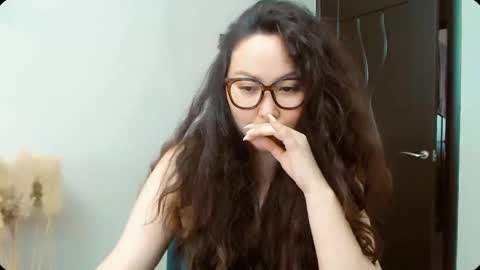 Dali online show from November 28, 2025, 5:43 am