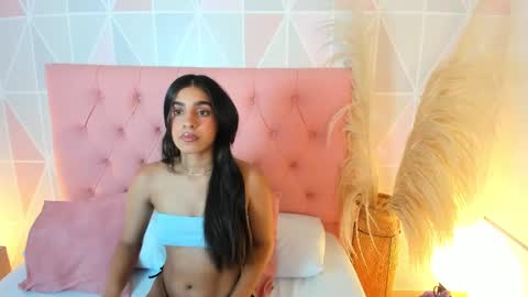 Snapshot of dalila30x chatting on January 14, 2025, 2:40 am Dalila online show from January 14, 2025, 2:40 am