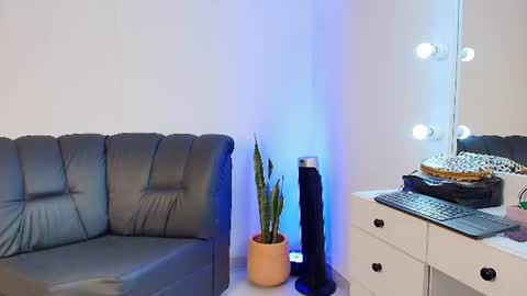 Snapshot of dalila__lu chatting on July 29, 2026, 4:38 pm Dalila Lu online show from July 29, 2026, 4:38 pm