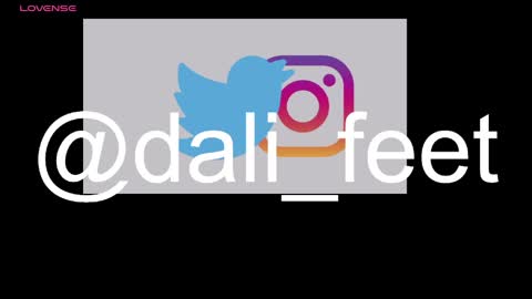 Snapshot of dalila_oficials chatting on June 3, 2026, 11:13 am online show from June 3, 2026, 11:13 am
