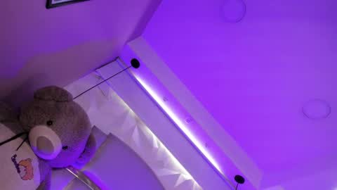 Snapshot of dalila_thoms chatting on February 9, 2025, 1:35 pm Dalila online show from February 9, 2025, 1:35 pm