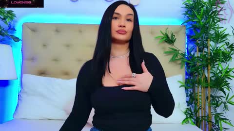 daliyaa_ online show from December 1, 2025, 1:16 pm