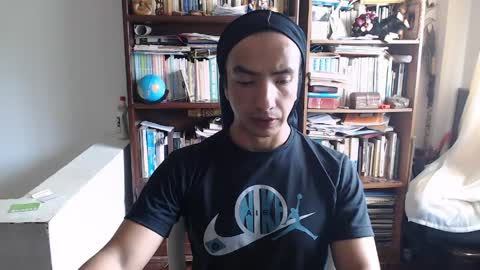 JamesDali online show from May 5, 2026, 1:19 pm