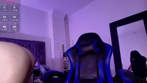 Dallas whitee online show from June 15, 2026, 6:32 pm