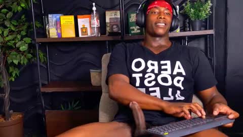 Snapshot of dalton_asher chatting on December 5, 2025, 3:41 pm dalton_asher online show from December 5, 2025, 3:41 pm