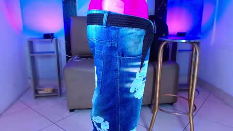 Snapshot of damar_felipe chatting on September 25, 2025, 5:11 am damar_felipe online show from September 25, 2025, 5:11 am