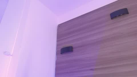         online show from March 8, 2026, 5:22 am