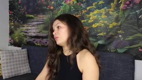 damedefeu online show from December 4, 2025, 11:08 am