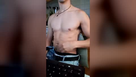 Snapshot of dami_mad_ chatting on July 2, 2026, 12:11 pm dami_mad_ online show from July 2, 2026, 12:11 pm