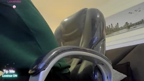 DAMIAN online show from February 12, 2026, 2:23 pm