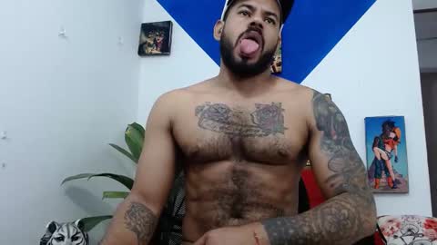 Snapshot of damian64436171 chatting on January 3, 2025, 3:33 pm damian64436171 online show from January 3, 2025, 3:33 pm