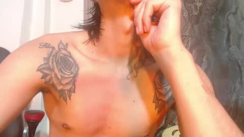 damian_and_camerum online show from April 28, 2026, 2:38 am