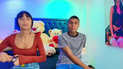 DAMIAN AND ROXANNE.  online show from October 15, 2025, 12:49 pm