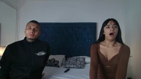 Snapshot of damian_and_roxanne chatting on July 9, 2026, 12:42 pm DAMIAN AND ROXANNE. online show from July 9, 2026, 12:42 pm