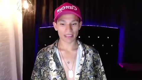 Snapshot of damian_dimon chatting on July 6, 2026, 8:55 pm Damian online show from July 6, 2026, 8:55 pm