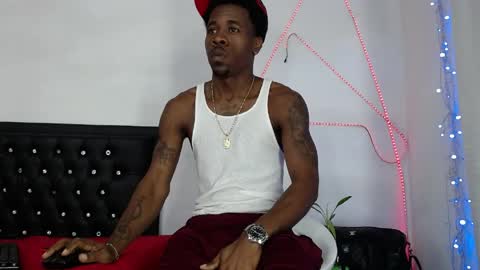 Snapshot of damian_hart_24cm chatting on June 7, 2026, 11:03 am damian_hart_24cm online show from June 7, 2026, 11:03 am