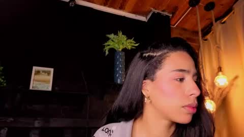 damian_n_lissa online show from July 5, 2026, 4:19 am