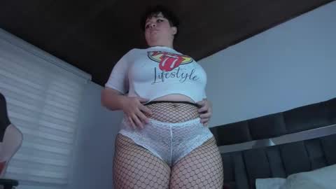 damian_rock_ online show from September 22, 2025, 8:22 pm